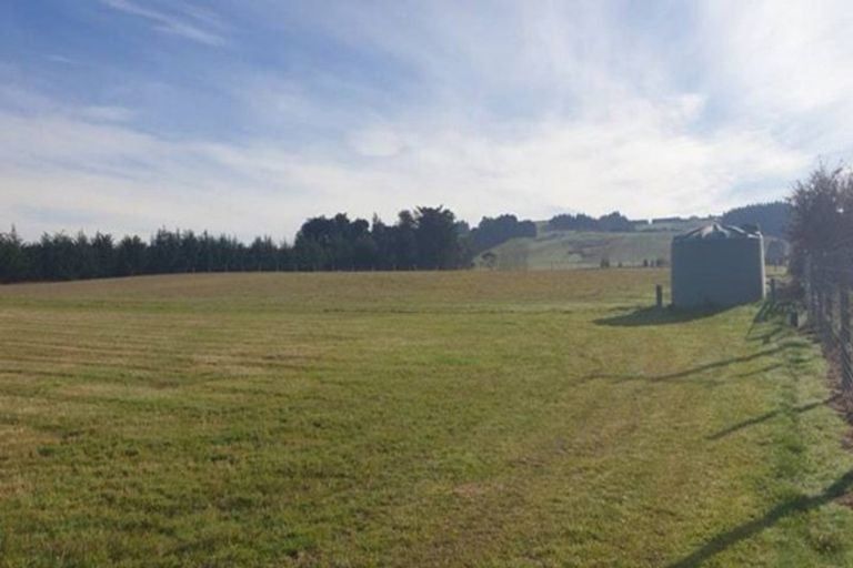 Photo of property in 135 Davis Road, Cust, 7471