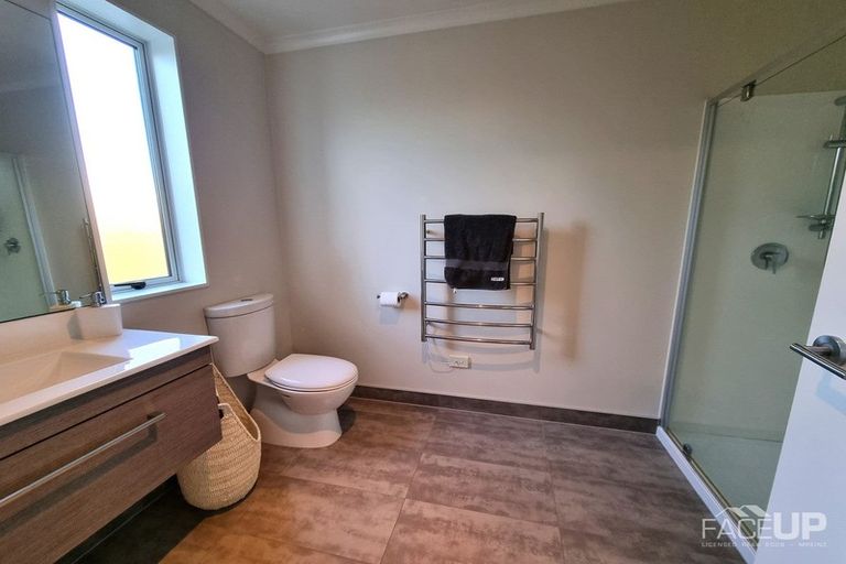 Photo of property in 9 De Havilland Road, Hobsonville, Auckland, 0616