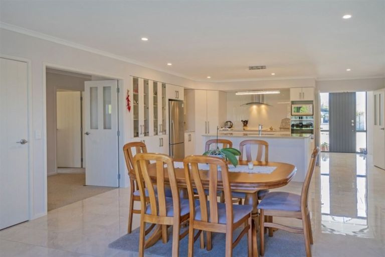 Photo of property in 7 Acacia Court, Whitianga, 3510