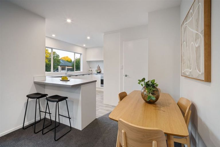 Photo of property in 4 Monterey Place, Parklands, Christchurch, 8083