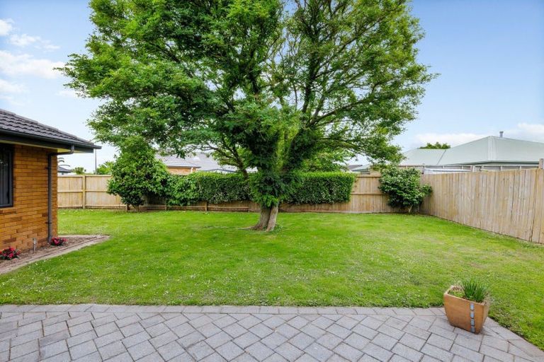 Photo of property in 12 Miers Glade, Rototuna North, Hamilton, 3210