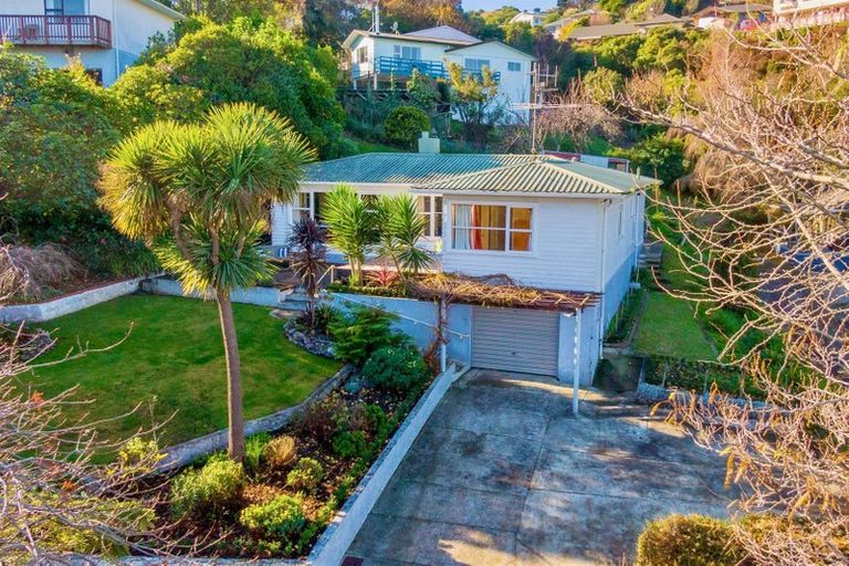 Photo of property in 25 Maire Street, Tahunanui, Nelson, 7011