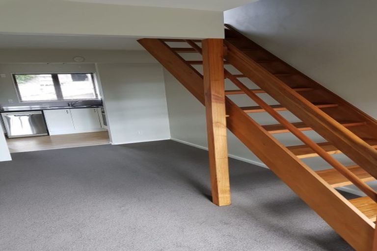 Photo of property in 6/199a Grant Road, Thorndon, Wellington, 6011