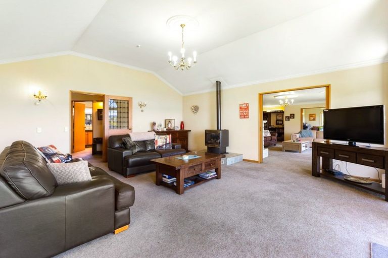 Photo of property in 4a Chatham Street, Waihola, Milton, 9073