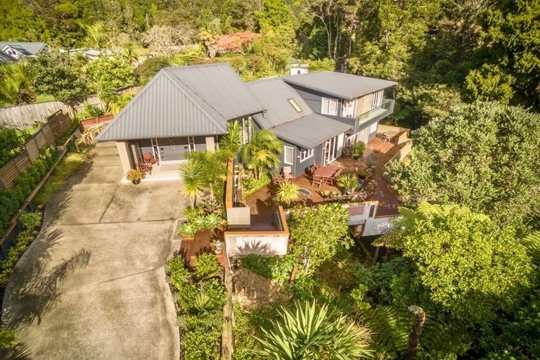 Photo of property in 111 Wirihana Road, Titirangi, Auckland, 0604