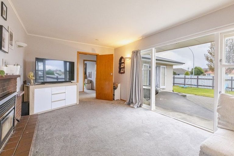 Photo of property in 1/182 Gloucester Street, Taradale, Napier, 4112
