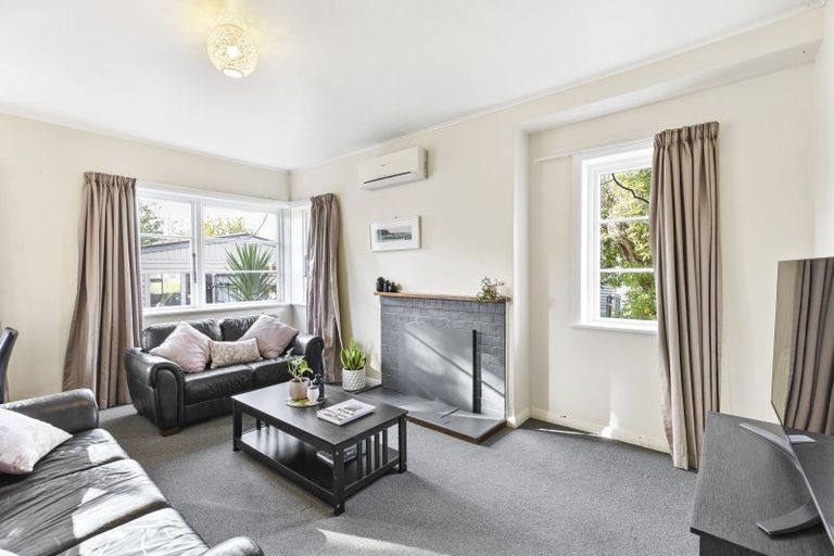 Photo of property in 54 Savage Crescent, West End, Palmerston North, 4412