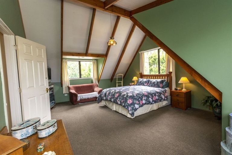 Photo of property in 19 Mckenzie Place, Waikuku Beach, 7402