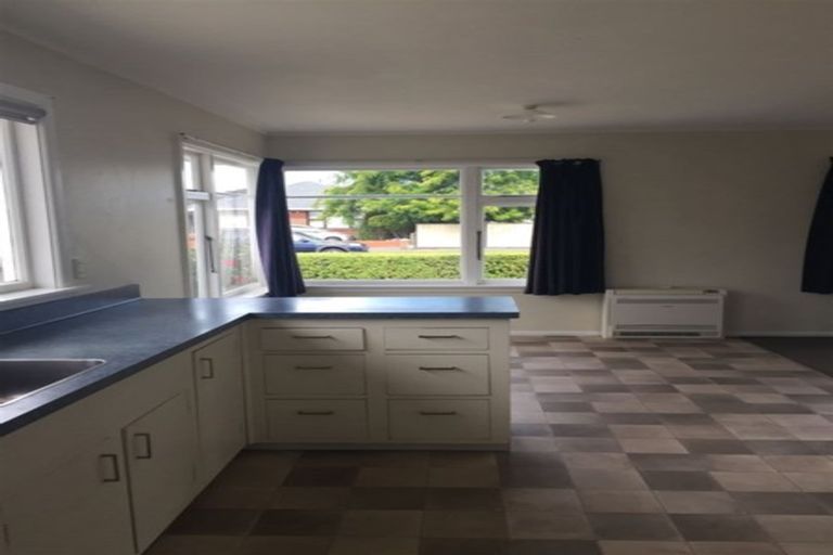 Photo of property in 75 Smith Street, Woolston, Christchurch, 8062