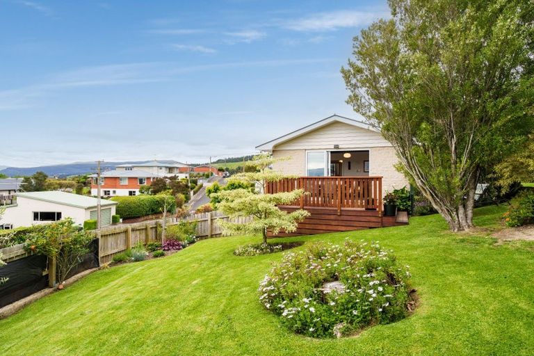 Photo of property in 14 Tweed Street, Kinmont Park, Mosgiel, 9024