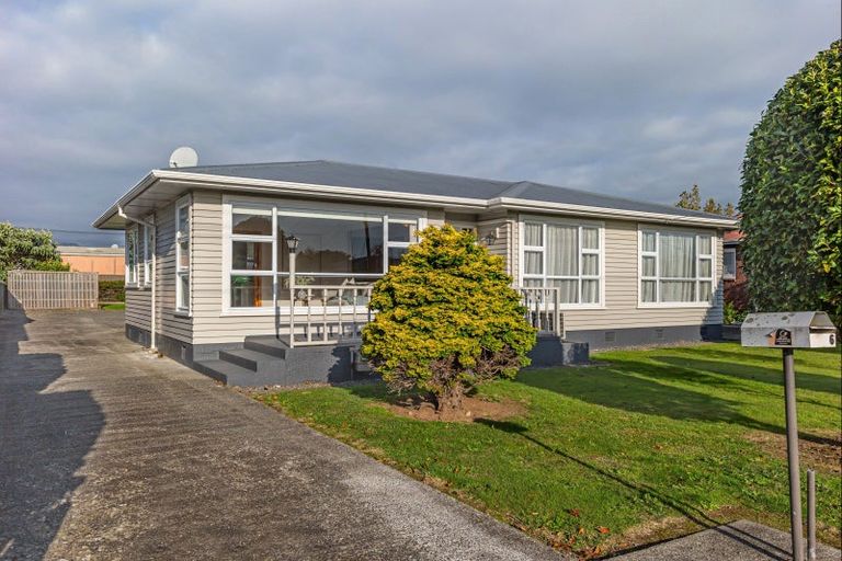 Photo of property in 6 Elizabeth Street, Levin, 5510