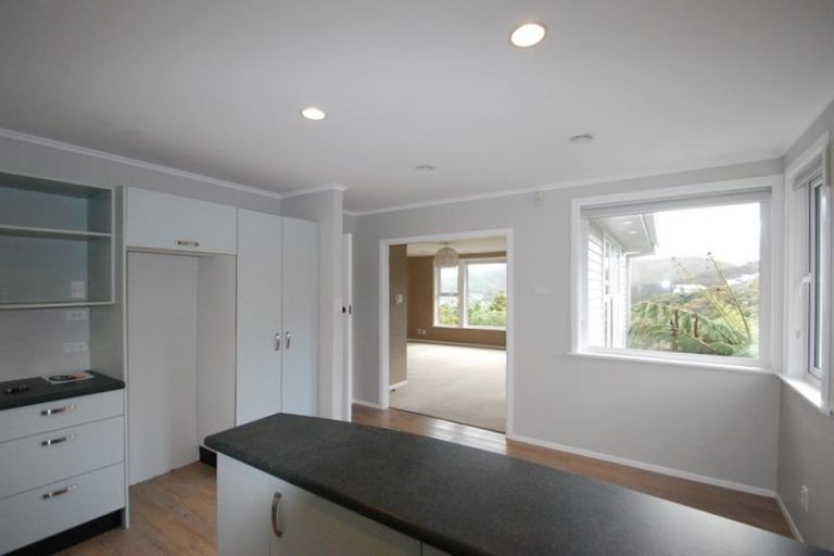 Photo of property in 54 Montgomery Avenue, Karori, Wellington, 6012