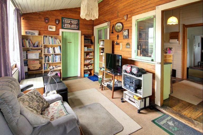 Photo of property in 20 Clifton Avenue, Carterton, 5713