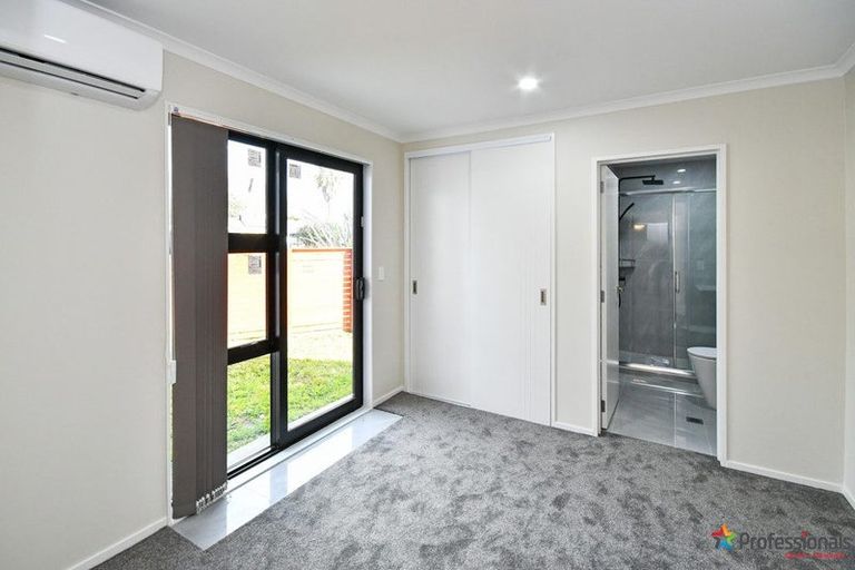 Photo of property in 4a Romney Place, Manurewa, Auckland, 2102