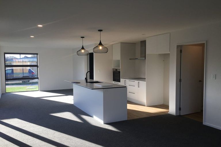 Photo of property in 38 Glovers Road, Halswell, Christchurch, 8025