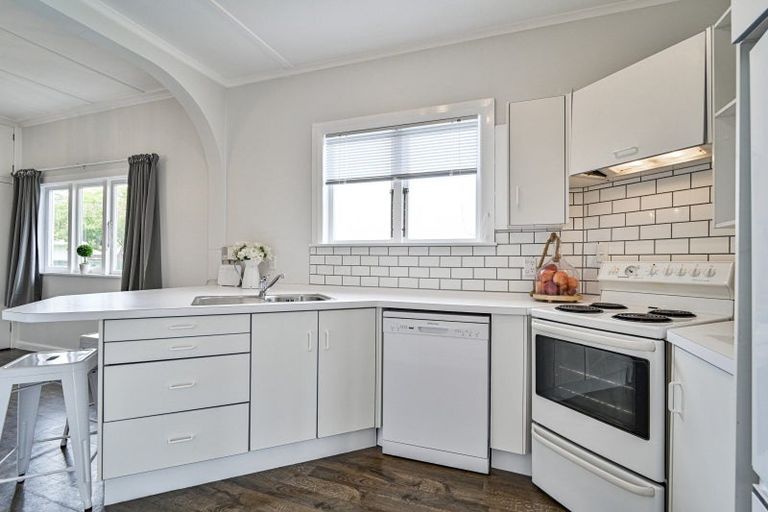 Photo of property in 401 Jervois Street, Mayfair, Hastings, 4122