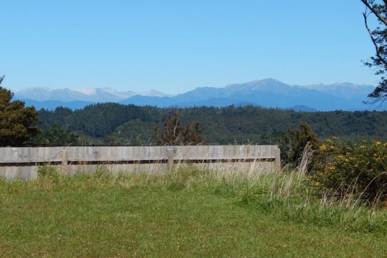 Photo of property in 17 Racecourse Terrace Rise, Hokitika, 7882