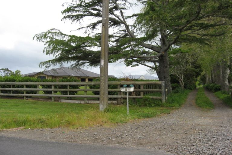 Photo of property in 47 Koraha Road, Kumeu, 0892