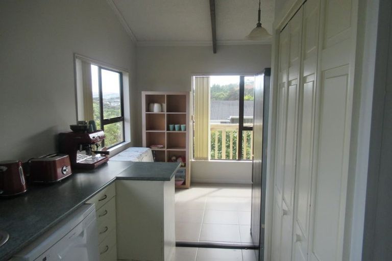 Photo of property in 14 Kinloch Place, Papakowhai, Porirua, 5024