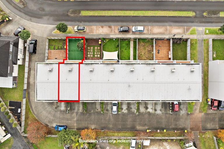 Photo of property in 73 Bordeaux Parade, Te Atatu South, Auckland, 0610