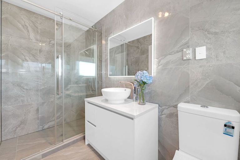 Photo of property in 3 Puoro Street, Flat Bush, Auckland, 2019