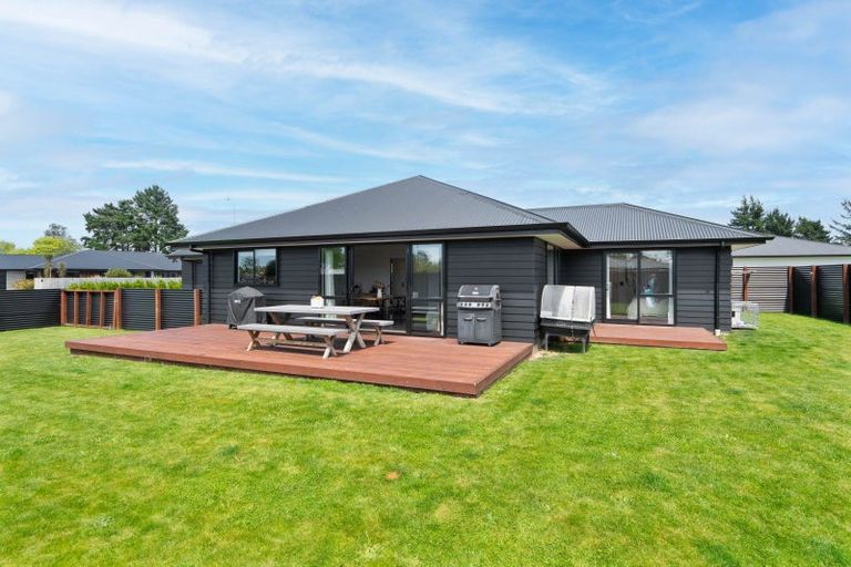 Photo of property in 8 Old Orchard Road, Solway, Masterton, 5810