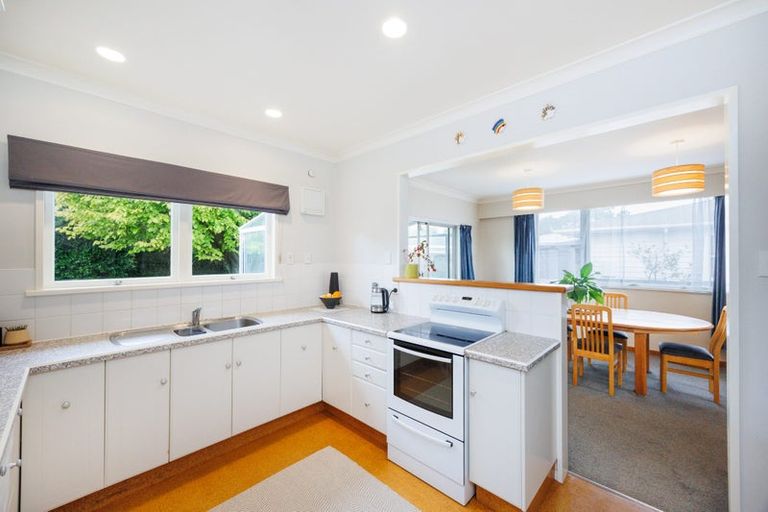 Photo of property in 15 Belgrave Place, Awapuni, Palmerston North, 4412