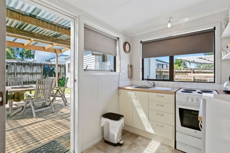 Photo of property in 12 Fyfe Road, Waihi Beach, 3611
