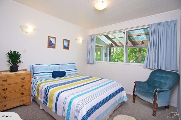 Photo of property in 33 Point Wells Road, Point Wells, Warkworth, 0986