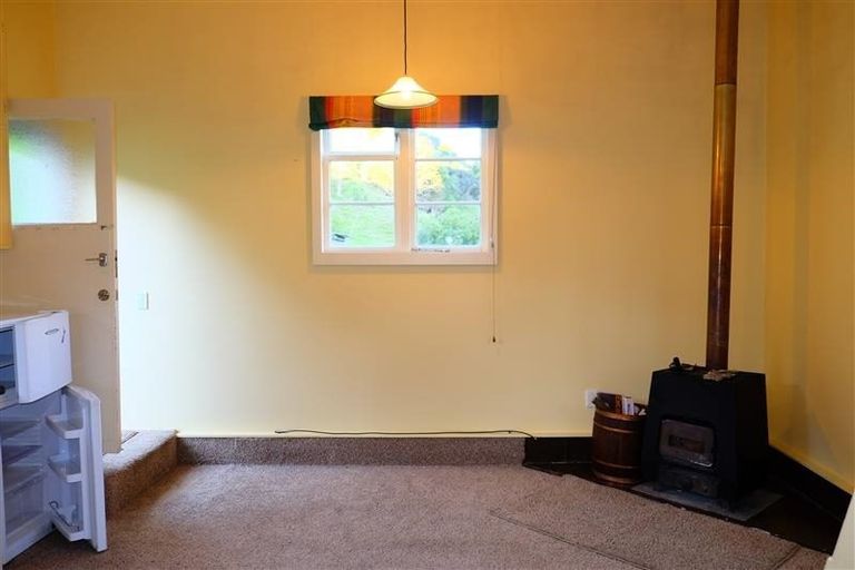 Photo of property in 1130 Moonshine Road, Judgeford, Porirua, 5381