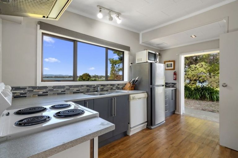 Photo of property in 361 Kina Peninsula Road, Tasman, Upper Moutere, 7173