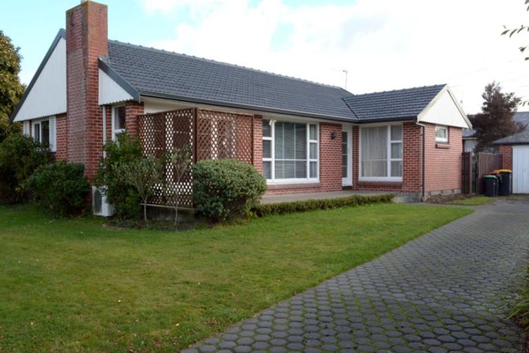 Photo of property in 19 Ashbourne Street, Burnside, Christchurch, 8053