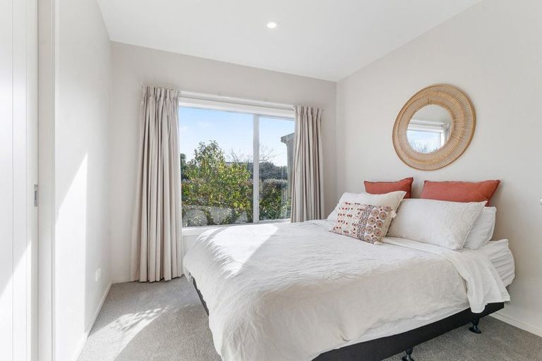 Photo of property in 23 Carrington Drive, Carterton, 5713
