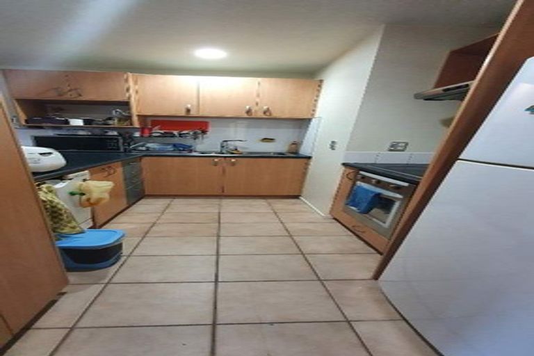 Photo of property in 4/109 Shakespeare Road, Milford, Auckland, 0620