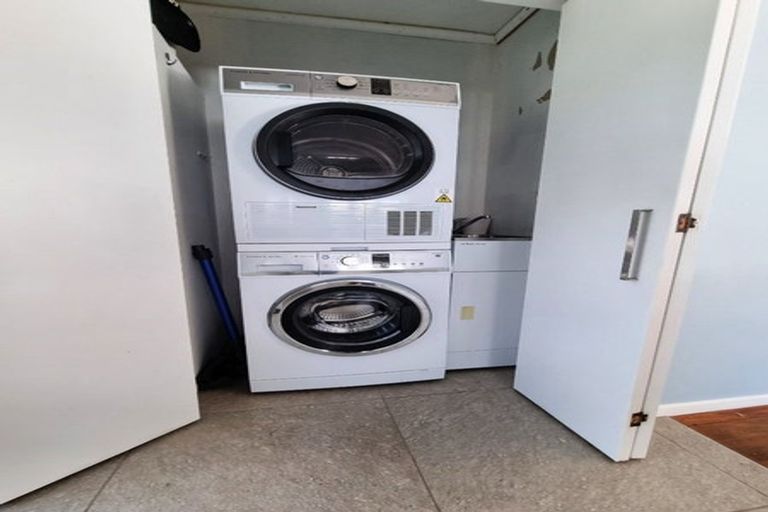 Photo of property in 20 Dobell Road, Stanmore Bay, Whangaparaoa, 0932