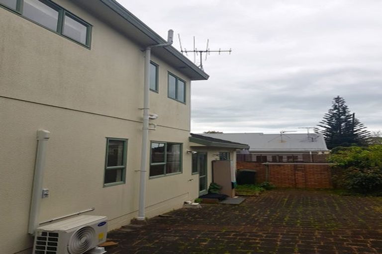 Photo of property in 7a Kingsway, Three Kings, Auckland, 1024