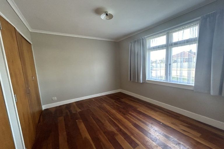 Photo of property in 64 Vogel Street, Roslyn, Palmerston North, 4414