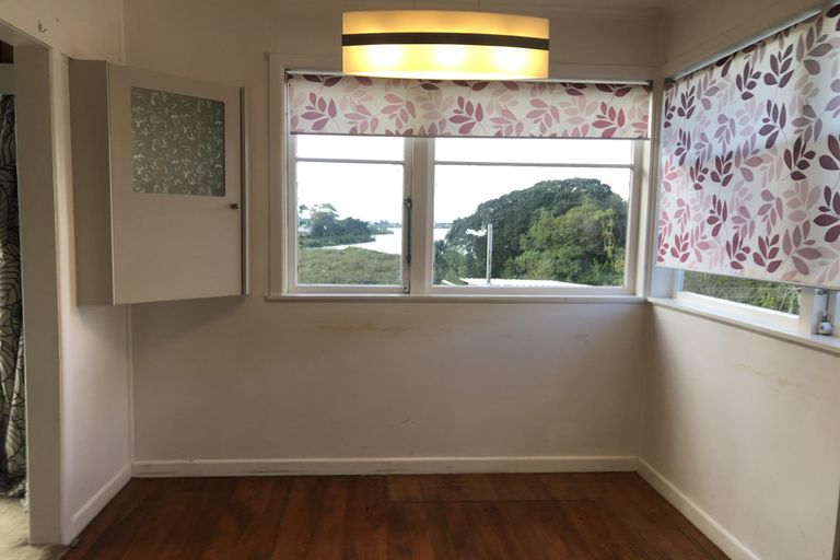 Photo of property in 17 Mataroa Road, Mount Wellington, Auckland, 1062
