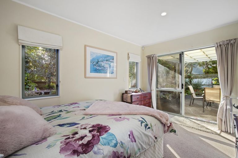 Photo of property in 65 The Glade South, Pukekohe, 2120
