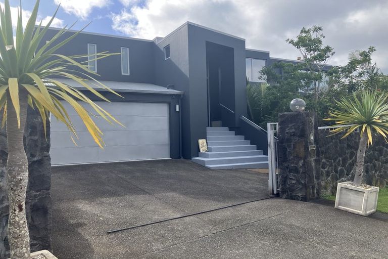 Photo of property in 34 Beach Road, Castor Bay, Auckland, 0620