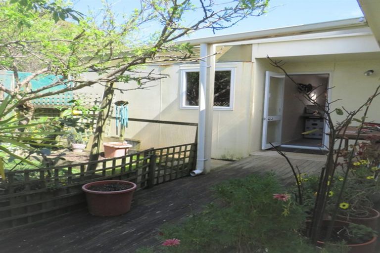 Photo of property in 47 Lochiel Street, Mahia, Nuhaka, 4198