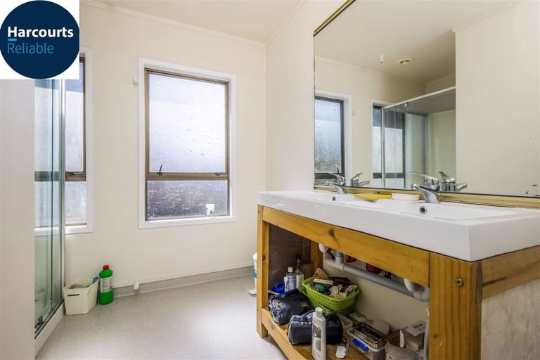 Photo of property in 5 Phoenix Place, Papatoetoe, Auckland, 2025