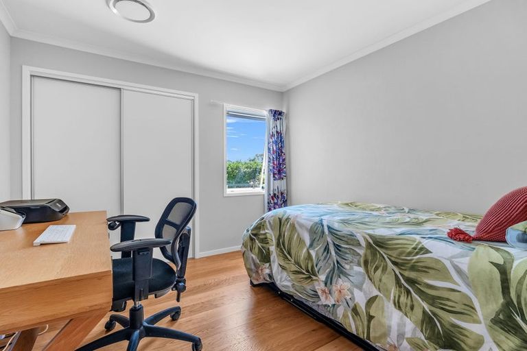 Photo of property in 3 Omana Avenue, Shelly Beach, Helensville, 0874