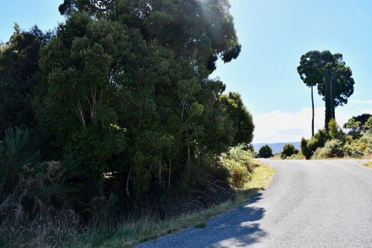 Photo of property in 37 South Terrace Road, Karamea, 7893