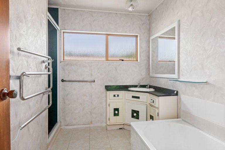 Photo of property in 55 Riverside Road, Orewa, 0931