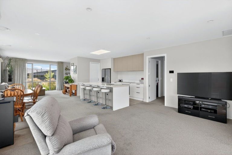 Photo of property in 11 Tahi Street, Albert Town, Wanaka, 9305