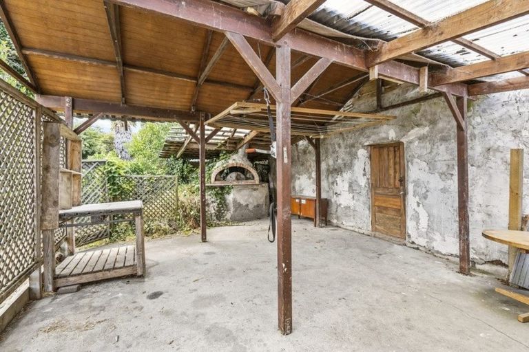 Photo of property in 11 Leonard Road, Mount Wellington, Auckland, 1060