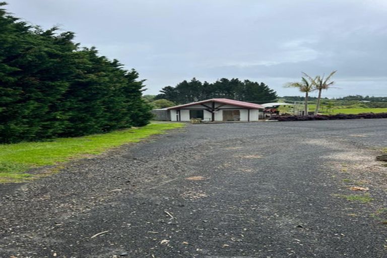 Photo of property in 337a Clarks Beach Road, Clarks Beach, Pukekohe, 2679