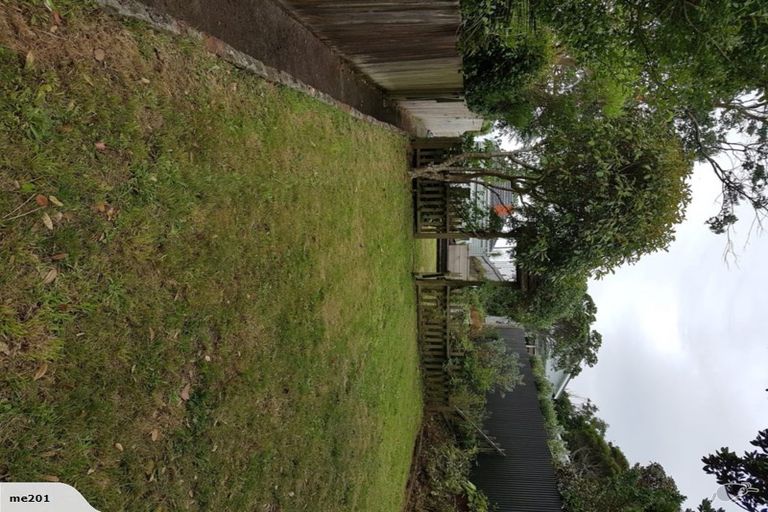 Photo of property in 17 Garfield Street, Brooklyn, Wellington, 6021