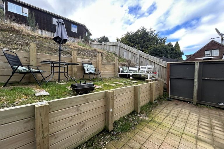 Photo of property in 35a Watts Road, Fernhill, Queenstown, 9300
